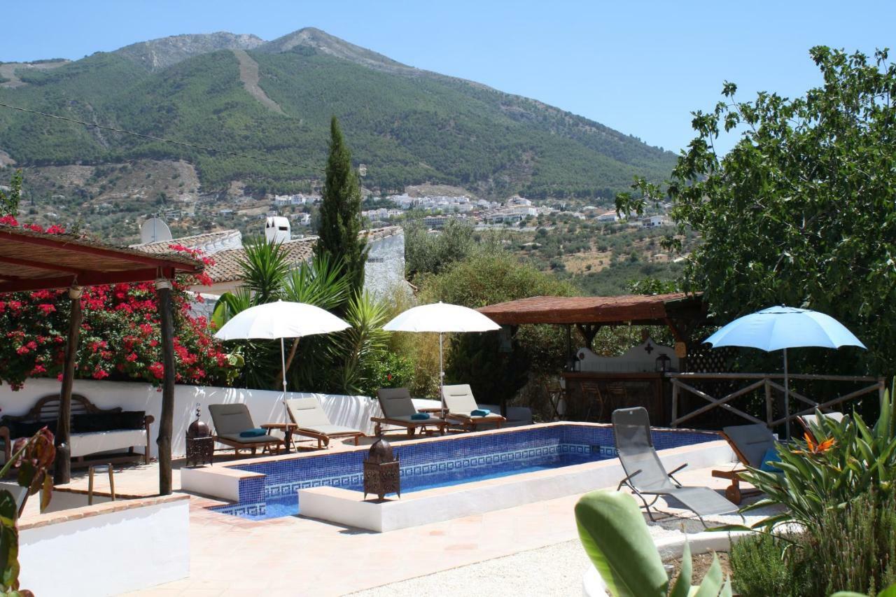 Boutique Bed & Breakfast Casa Utopia Alcaucín Εξωτερικό φωτογραφία