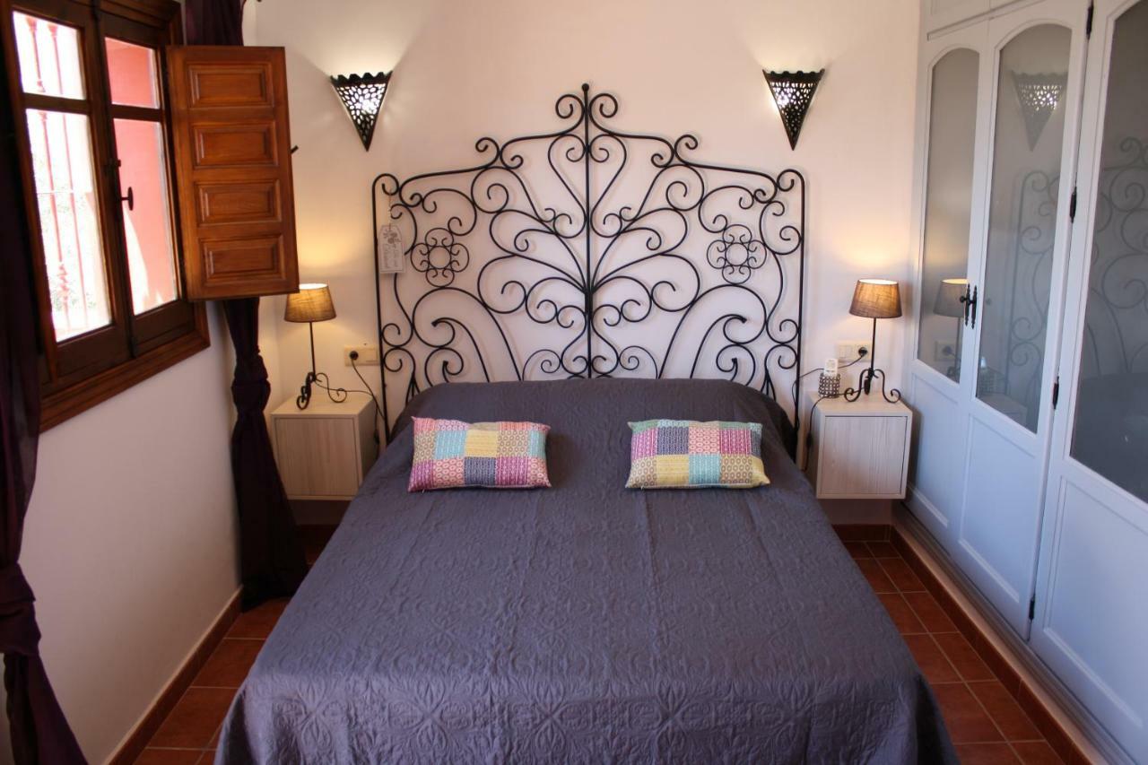 Boutique Bed & Breakfast Casa Utopia Alcaucín Εξωτερικό φωτογραφία