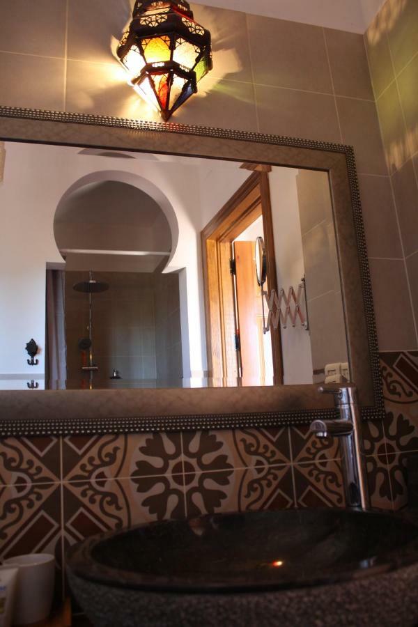 Boutique Bed & Breakfast Casa Utopia Alcaucín Εξωτερικό φωτογραφία