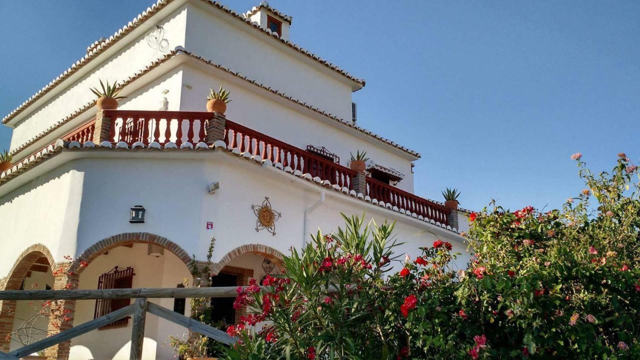 Boutique Bed & Breakfast Casa Utopia Alcaucín Εξωτερικό φωτογραφία