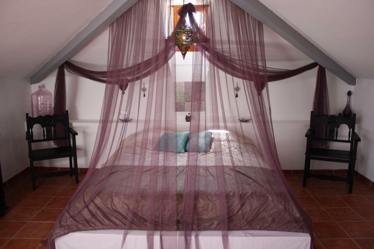 Boutique Bed & Breakfast Casa Utopia Alcaucín Εξωτερικό φωτογραφία
