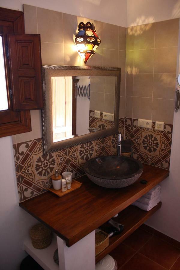 Boutique Bed & Breakfast Casa Utopia Alcaucín Εξωτερικό φωτογραφία